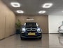 BMW i3 Basis 120Ah 42 kWh * Panoramadak / Navigatie / Camera / 19" LM Velgen / NL Auto *