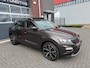 Volkswagen T-Roc 1.5 TSI DSG ACC Pano Carplay Navi PDC Lane