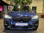 BMW X1 xDrive25e High Executive Sport Line | Blackline Blue |  Camera | HUD | Stoelverwarming