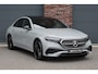 Mercedes-Benz E-klasse 400 e 4MATIC AMG Line | Hyperscreen | Distronic | Burmester | Leder | Trekhaak | Stoelventilatie | Digital Light | Verwarmd Stuurwiel | Panoramadak | Surround Camera | Augmented Reality |