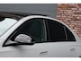 Mercedes-Benz E-klasse 400 e 4MATIC AMG Line | Hyperscreen | Distronic | Burmester | Leder | Trekhaak | Stoelventilatie | Digital Light | Verwarmd Stuurwiel | Panoramadak | Surround Camera | Augmented Reality |