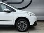 Peugeot 2008 1.2 PureTech Style 1e Eigenaar|Navi|Clima|Stoelverw|Trekhaak|Cruis|D-riem vv in 2025|PDC|APK tot 04-2027