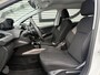 Peugeot 2008 1.2 PureTech Style 1e Eigenaar|Navi|Clima|Stoelverw|Trekhaak|Cruis|D-riem vv in 2025|PDC|APK tot 04-2027