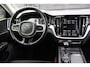 Volvo V60 2.0 T4 Momentum Pro Panorama-Elek,Dak/Camera/Parkeersensor v,a/Trekhaak uitklapbaar