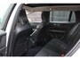 Volvo V60 2.0 T4 Momentum Pro Panorama-Elek,Dak/Camera/Parkeersensor v,a/Trekhaak uitklapbaar