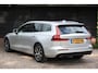 Volvo V60 2.0 T4 Momentum Pro Panorama-Elek,Dak/Camera/Parkeersensor v,a/Trekhaak uitklapbaar