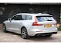 Volvo V60 2.0 T4 Momentum Pro Panorama-Elek,Dak/Camera/Parkeersensor v,a/Trekhaak uitklapbaar