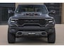 Dodge Ram TRX HELLCAT 712 PK 6.2 V8 | BOM VOL | GRANITE MET ZWART LEDER RODE STIKSELS | CREW CAB DUBBELE CABINE DC | 5 PERSOONS GRIJS KENTEKEN |
