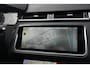 Land Rover Range Rover Velar 2.0 P400e AWD Dynamic SE | PHEV | 404 PK | Pano | Meridian | Camera De Velar P400e is qua prestaties behoorlijk serieus: 404 pk, 640 Nm en 0-100 km/u in slechts 5,4 seconden. Bovendien kun je bij de facelift ongeveer 60+ km volledig elektrisch rijden.