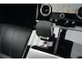 Land Rover Range Rover Velar 2.0 P400e AWD Dynamic SE | PHEV | 404 PK | Pano | Meridian | Camera De Velar P400e is qua prestaties behoorlijk serieus: 404 pk, 640 Nm en 0-100 km/u in slechts 5,4 seconden. Bovendien kun je bij de facelift ongeveer 60+ km volledig elektrisch rijden.