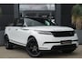 Land Rover Range Rover Velar 2.0 P400e AWD Dynamic SE | PHEV | 404 PK | Pano | Meridian | Camera De Velar P400e is qua prestaties behoorlijk serieus: 404 pk, 640 Nm en 0-100 km/u in slechts 5,4 seconden. Bovendien kun je bij de facelift ongeveer 60+ km volledig elektrisch rijden.