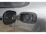 Porsche Cayenne Coupé 3.0 S E-Hybrid | 520PK | Pano | SportChrono | HUD | 360° Camera Porsche Cayenne S E-Hybrid Coupé | 3.0 V6 Turbo Plug-in Hybrid | 520 PK | 750 Nm | 0-100 km/u 4,7 sec. | 263 km/u | 4WD | 8-traps Tiptronic S | 77-82 km elektrisch bereik