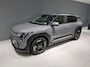 Kia EV3 81,4 kWh 204pk Plus Navi/ Clima/ stoelv/ 19" LM