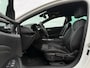 Opel Insignia Grand Sport 1.5 Turbo OPC Line Automaat | Leder | 18" Velgen | Camera | Trekhaak | Navi | Stoelverwarming | PDC |LED