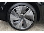 Lynk & Co 08 1.5 More | 350 PK | 200 KM EV | PANO | MASSAGE | HARMAN KARDON | 360° CAMERA Deze zeer complete 08 More beschikt over een krachtige plug-in hybride aandrijflijn met 345 PK en 615 Nm koppel. Dankzij de grote 39,6 kWh batterij beschikt de 08 over een elektrisch WLTP-ber