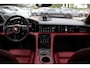 Porsche Taycan Cross Turismo Turbo S 93 kWh / SoH 90,9% / Panoramadak / 360Camera / Head-up / Passenger Display / Luchtvering / 21'' / Bose / Keyless / Sportdesign+Chrono / Stoelventilatie+Verwarming / Stuurverwarming / Dodehoek / DAB