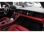 Porsche Taycan Cross Turismo Turbo S 93 kWh / SoH 90,9% / Panoramadak / 360Camera / Head-up / Passenger Display / Luchtvering / 21'' / Bose / Keyless / Sportdesign+Chrono / Stoelventilatie+Verwarming / Stuurverwarming / Dodehoek / DAB