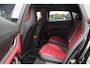 Porsche Taycan Cross Turismo Turbo S 93 kWh / SoH 90,9% / Panoramadak / 360Camera / Head-up / Passenger Display / Luchtvering / 21'' / Bose / Keyless / Sportdesign+Chrono / Stoelventilatie+Verwarming / Stuurverwarming / Dodehoek / DAB