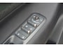 Lynk & Co 08 1.5 More | 350 PK | 200 KM EV | PANO | HARMAN KARDON | 360° | MASSAGE Deze zeer complete 08 More beschikt over een krachtige plug-in hybride aandrijflijn met 345 PK en 615 Nm koppel. Dankzij de grote 39,6 kWh batterij beschikt de 08 over een elektrisch WLTP-ber