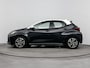 Toyota Yaris 1.5 Hybrid Dynamic Bi-Tone | Parkeersensoren | Navigatie | Dodehoek Detectie | **