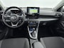 Toyota Yaris 1.5 Hybrid Dynamic Bi-Tone | Parkeersensoren | Navigatie | Dodehoek Detectie | **
