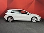 Volkswagen Golf 1.5 eTSI R-Line | IQ light | Stoel + Stuur verwarming | Ergo Stoelen |