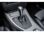 BMW 3-Serie Touring 325i E91 High Executive | PANO | CARPLAY | TREKHAAK