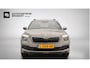 Skoda Kamiq 1.0 TSI Sport Business NARDO GREY! | NL-AUTO | CARPLAY | DIG DASH | ACHTERCAM | STOELVERW | CLIMATE | GOED ONDERH |