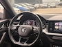 Skoda Kamiq 1.0 TSI Sport Business NARDO GREY! | NL-AUTO | CARPLAY | DIG DASH | ACHTERCAM | STOELVERW | CLIMATE | GOED ONDERH |