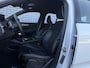 Volvo XC40 Recharge P8 AWD 78 kWh R-Design | Trekhaak | SOH 92% | Nubuck Interieur | Adaptieve Cruise Control | BLIS | Stoel en Stuurverwarming | Harman Kardon |