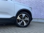 Volvo XC40 Recharge P8 AWD 78 kWh R-Design | Trekhaak | SOH 92% | Nubuck Interieur | Adaptieve Cruise Control | BLIS | Stoel en Stuurverwarming | Harman Kardon |