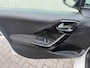 Peugeot 208 1.2 PureTech Blue Lion