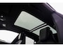 Porsche Macan 100 kWh IJsgrijs metallic | Luchtvering PASM | Panoramadak | Porsche InnoDrive incl. actieve rijstrookgeleiding | 360° Surround View incl. actieve parkeerassistent | Adaptieve cruise control (ACC) | 21 inch Macan Design velgen | Warmtepomp |