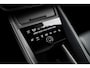 Porsche Macan 100 kWh IJsgrijs metallic | Luchtvering PASM | Panoramadak | Porsche InnoDrive incl. actieve rijstrookgeleiding | 360° Surround View incl. actieve parkeerassistent | Adaptieve cruise control (ACC) | 21 inch Macan Design velgen | Warmtepomp |