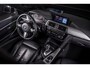 BMW 3-Serie 320i M-Sport|Pano|Flippers|Camera|Leder|B48|Shadow Line|DAB