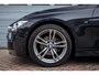BMW 3-Serie 320i M-Sport|Pano|Flippers|Camera|Leder|B48|Shadow Line|DAB