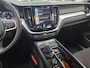 Volvo XC60 2.0 B5 Momentum Exclusive