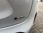 Toyota Yaris Cross 1.5 Hybrid 130 Dynamic + Comfort Pack dodehoekdetectie / stoelverwarming / stuurwielverwarming / parkeersensoren voor + achter / Navigatie / Apple Carplay / Android Auto / parkeercamera / 10 jaar Toyota garantie / rijklaarprijs incl. Toyota Pechhulppas
