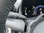 Toyota Yaris Cross 1.5 Hybrid 130 Dynamic + Comfort Pack dodehoekdetectie / stoelverwarming / stuurwielverwarming / parkeersensoren voor + achter / Navigatie / Apple Carplay / Android Auto / parkeercamera / 10 jaar Toyota garantie / rijklaarprijs incl. Toyota Pechhulppas