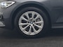 BMW 3-Serie Touring 330e PHEV 293pk Dealer O.H. | Cruise Control | Camera | Stoelverwarming | Carplay | DAB | Navigatie | 17"L.M | Plug In Hybrid |
