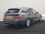 BMW 3-Serie Touring 330e PHEV 293pk Dealer O.H. | Cruise Control | Camera | Stoelverwarming | Carplay | DAB | Navigatie | 17"L.M | Plug In Hybrid |
