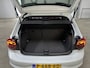 Volkswagen Polo 2.0 TSI GTI 200pk | BeatsAudio | Stoelverwarming | Groot scherm | Apple carplay | PDC voor & achter |