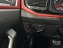 Volkswagen Polo 2.0 TSI GTI 200pk | BeatsAudio | Stoelverwarming | Groot scherm | Apple carplay | PDC voor & achter |