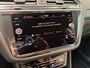 Volkswagen Tiguan 1.5 TSI R-Line panoramadak parelmoer wit