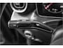 Mercedes-Benz C-klasse 200 Launch Edition AMG Line Pano Trekhaak Camera Stoelverw