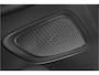 Mercedes-Benz C-klasse 200 Launch Edition AMG Line Pano Trekhaak Camera Stoelverw
