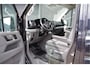 Volkswagen Crafter 35 2.0 TDI L3H3(L2H2) 3-ZITS, 177PK AUT. LED, ADAPT. CRUISE, STOELVERWARMING, STUURVERWARMING, VOORRUIT VERWARMING, STANDKACHEL, GEVEERDE ERGO ACTIVE STOEL
