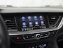 Opel Insignia 1.5 Turbo Business Executive 165Pk Automaat (APPLE CARPLAY, GROOT NAVI, CLIMATE, CAMERA, STUUR/STOELVERWARMING, ADAPTIVE CRUISE, SPORTSTOELEN, GETINT GLAS, TREKHAAK, NIEUWSTAAT)