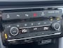 Volkswagen T-Cross 1.0 TSI Style Automaat Carplay/Trekhaak.