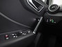 Audi Q2 1.4 TFSI S-Line Sport 150Pk Automaat (VIRTUAL COCKPIT, GROOT NAVI, CLIMATE, LEDER, STOELVERWARMING, SPORTSTOELEN, LED KOPLAMPEN, PARKEERSENSOREN, NIEUWSTAAT)